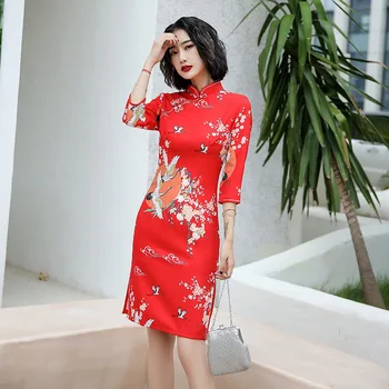 Raudona Derliaus Cheongsam 2023 Naujus Satino Viduryje Rankovės Pagerėjo Šviežių Mergina Kinijos Tradicinės Tinka Kasdien Qipao Elegantiška Prom Dress